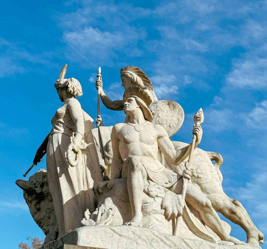 Statuen, Albert Memorial, London