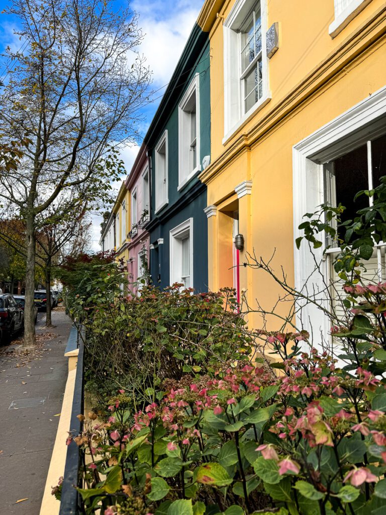 Bunte Häuser in Notting Hill, London