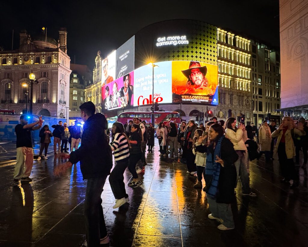bollywood flashmob in London